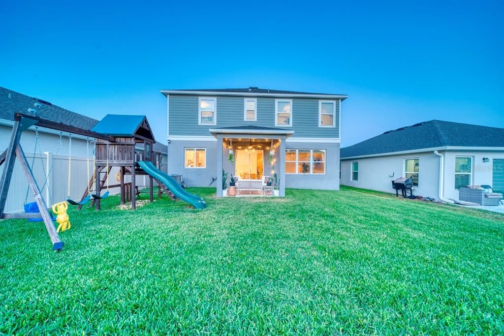 En Venta: $599,990 (5 camas, 3 baños, 2387 Pies cuadrados)