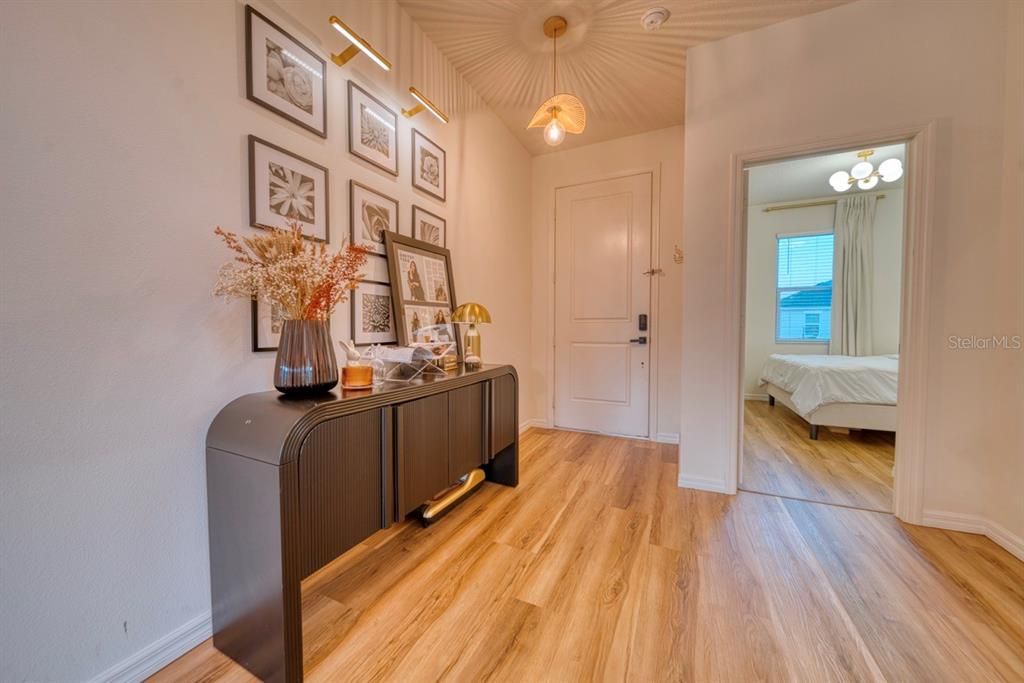 En Venta: $599,990 (5 camas, 3 baños, 2387 Pies cuadrados)
