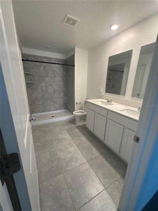 В аренду: $2,500 (3 спален, 2 ванн, 1555 Квадратных фут)