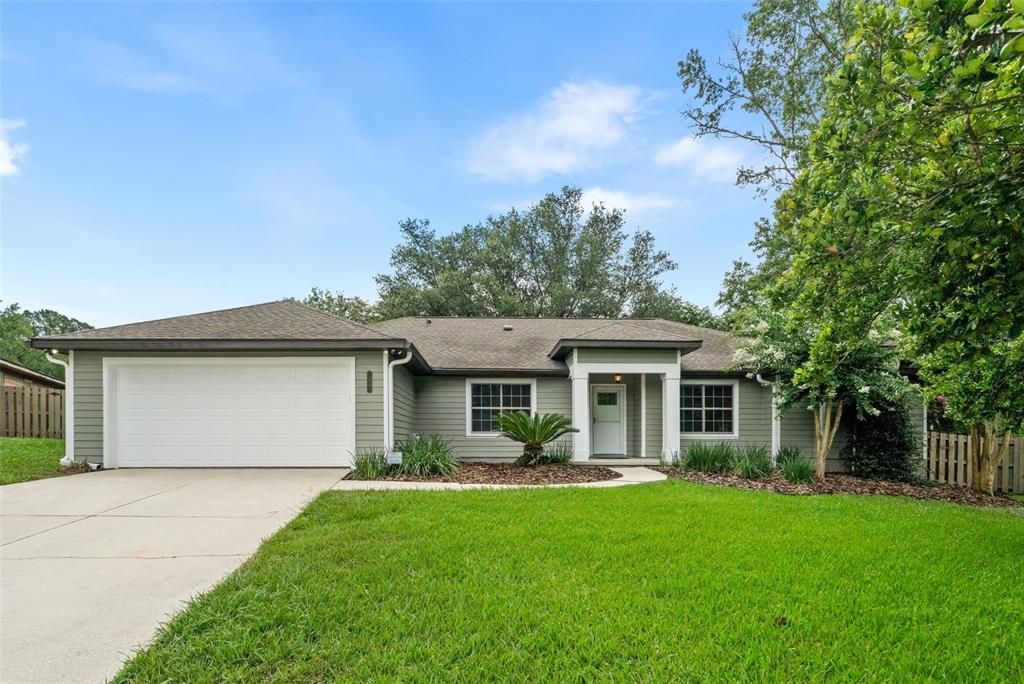 For Sale: $375,000 (4 beds, 2 baths, 2024 Square Feet)