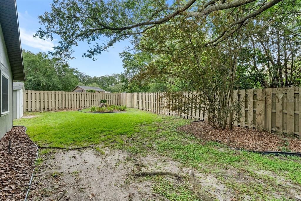 For Sale: $375,000 (4 beds, 2 baths, 2024 Square Feet)