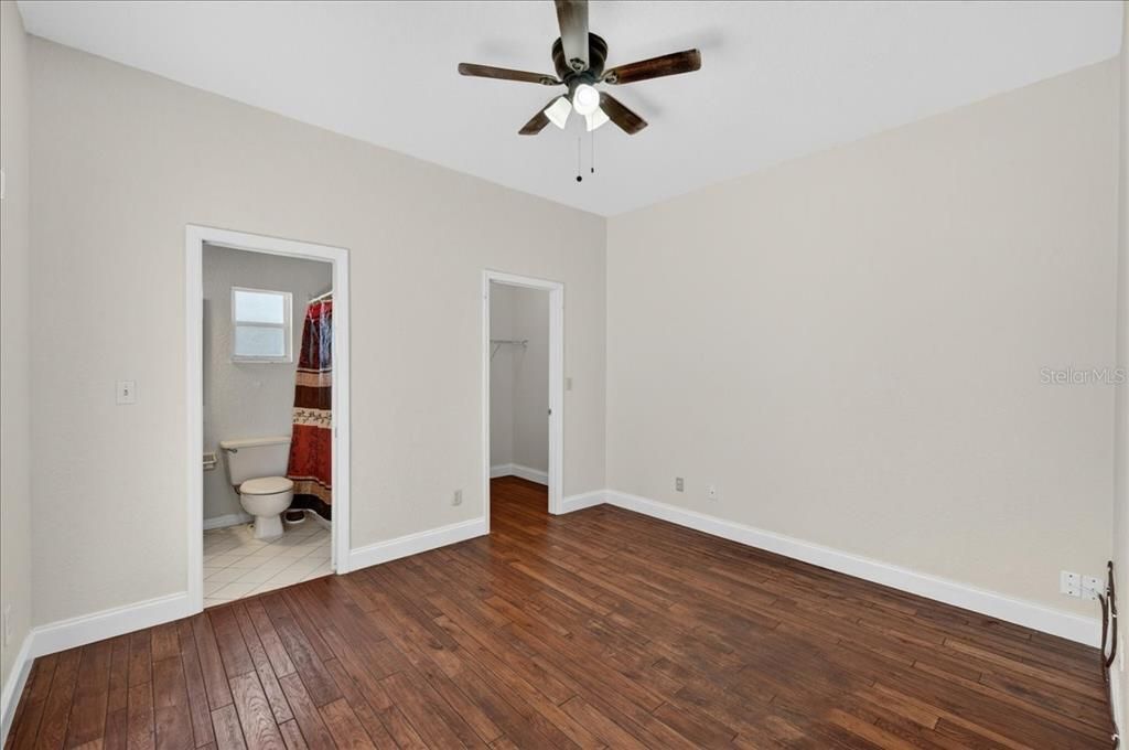 For Rent: $3,500 (4 beds, 4 baths, 2132 Square Feet)