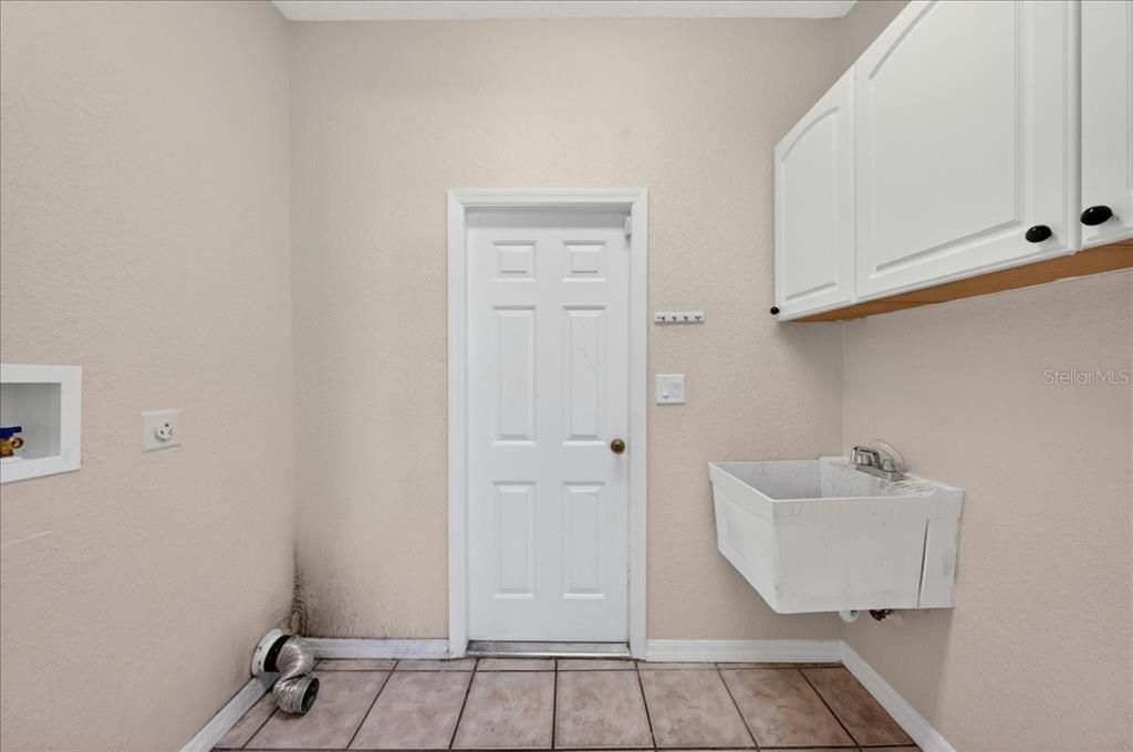For Rent: $3,500 (4 beds, 4 baths, 2132 Square Feet)