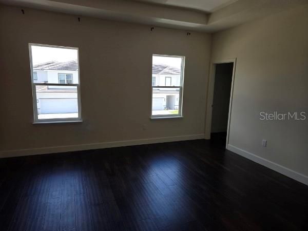 For Rent: $1,900 (3 beds, 3 baths, 2166 Square Feet)