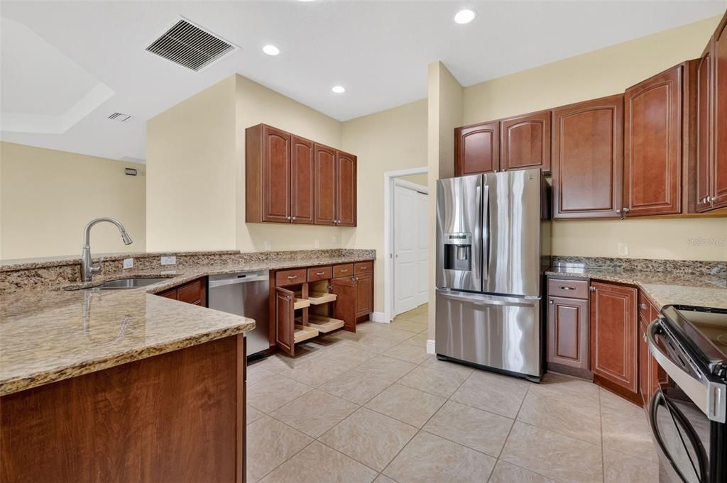 For Sale: $459,000 (3 beds, 2 baths, 2340 Square Feet)