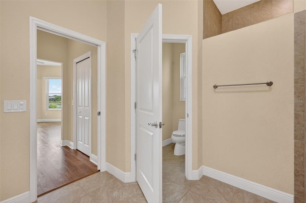 For Sale: $459,000 (3 beds, 2 baths, 2340 Square Feet)