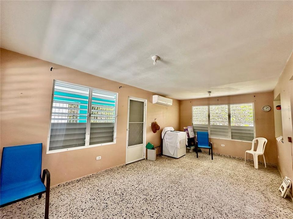 For Sale: $169,000 (4 beds, 2 baths, 0 Square Feet)