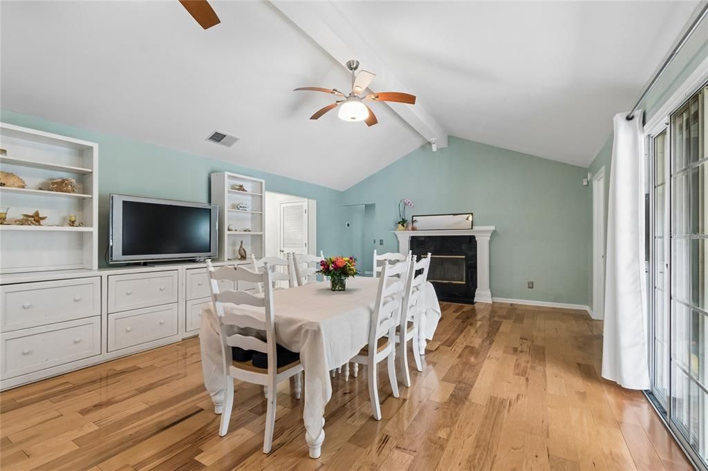For Sale: $489,900 (4 beds, 3 baths, 2188 Square Feet)