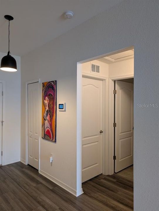 For Rent: $2,500 (3 beds, 2 baths, 1345 Square Feet)