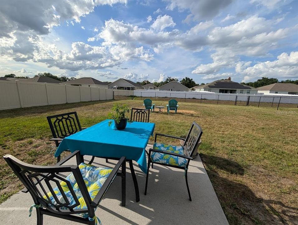 For Rent: $2,500 (3 beds, 2 baths, 1345 Square Feet)