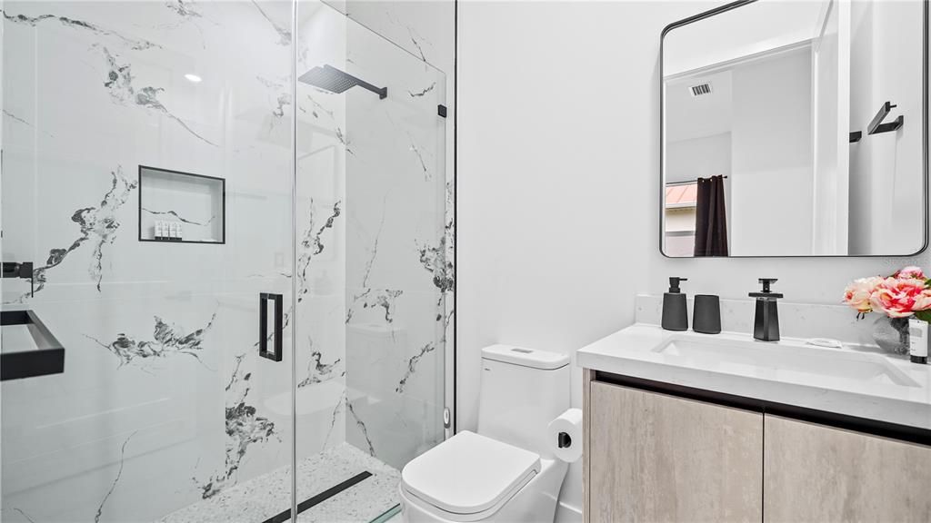 В аренду: $4,500 (3 спален, 3 ванн, 2257 Квадратных фут)