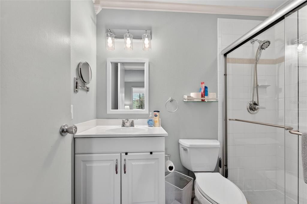 For Rent: $1,800 (1 beds, 1 baths, 1020 Square Feet)