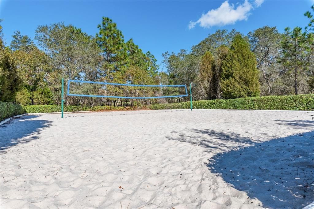 For Sale: $400,000 (4 beds, 3 baths, 2557 Square Feet)