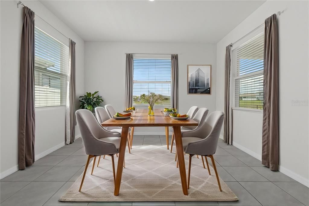 For Sale: $400,000 (4 beds, 3 baths, 2557 Square Feet)