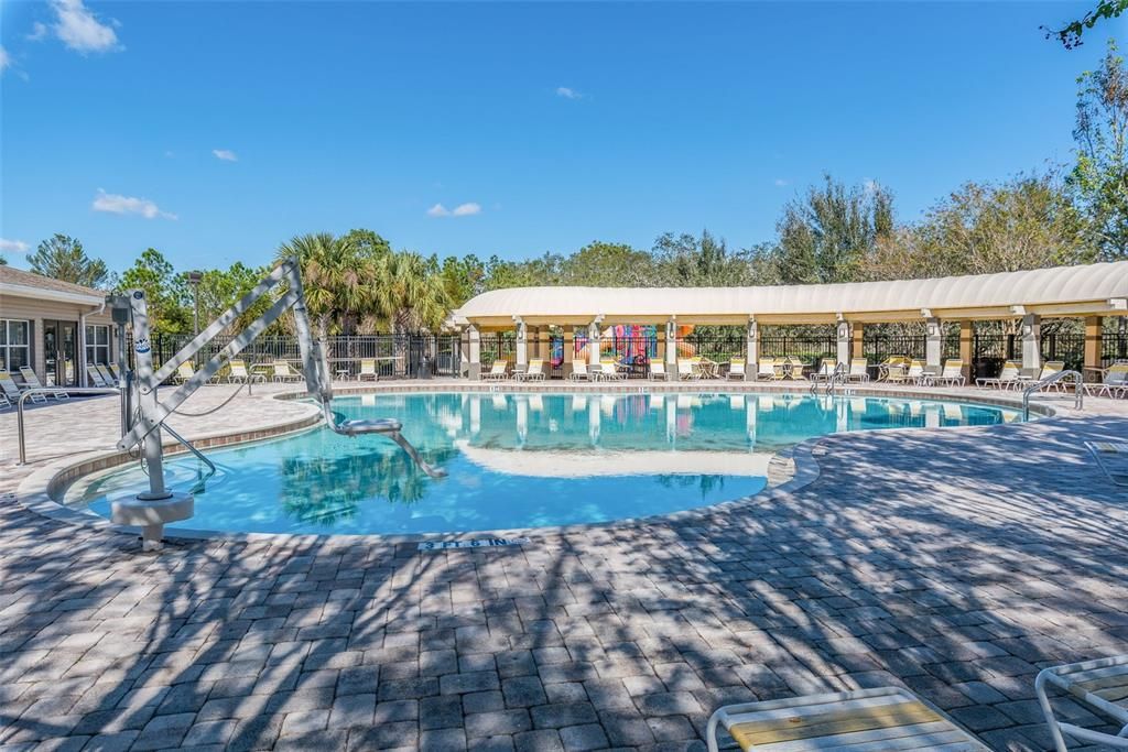 For Sale: $400,000 (4 beds, 3 baths, 2557 Square Feet)