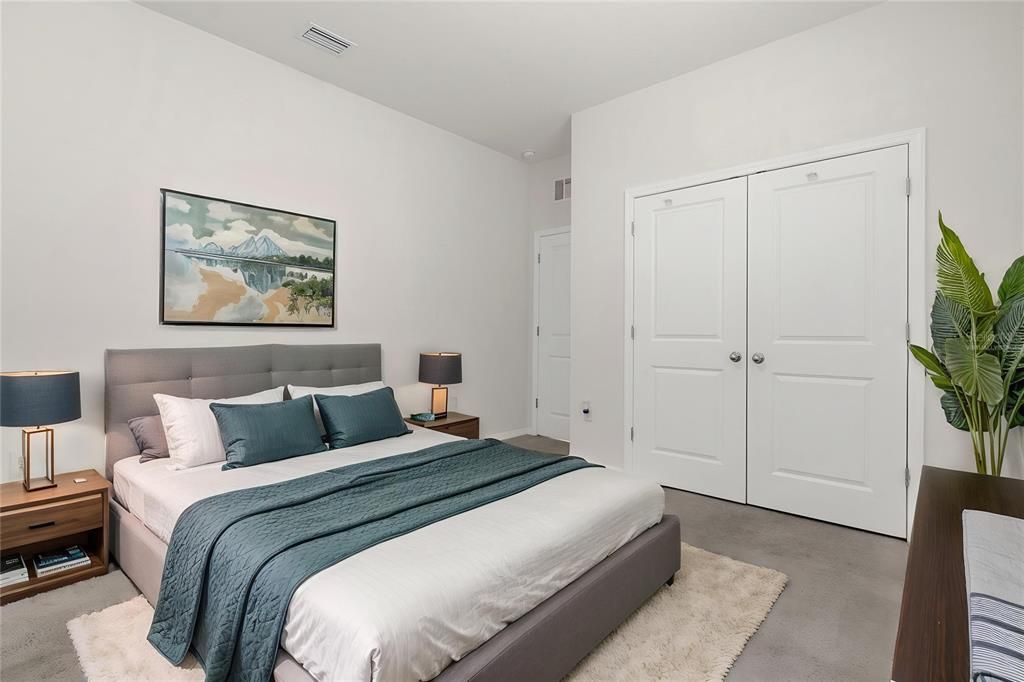 For Sale: $400,000 (4 beds, 3 baths, 2557 Square Feet)