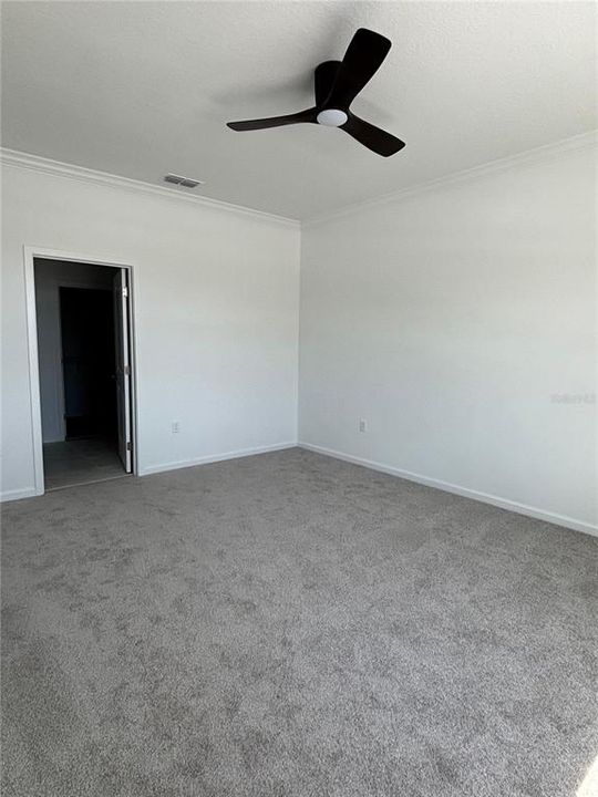 For Rent: $2,800 (3 beds, 2 baths, 1704 Square Feet)