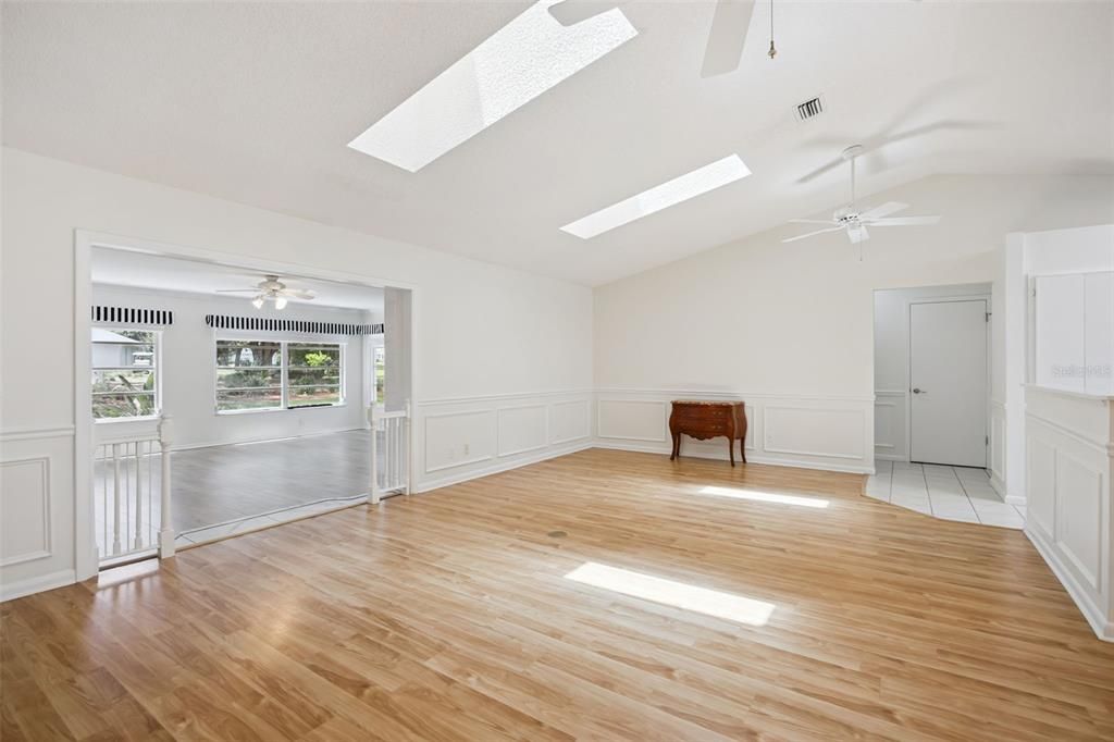 For Sale: $322,500 (3 beds, 2 baths, 2153 Square Feet)
