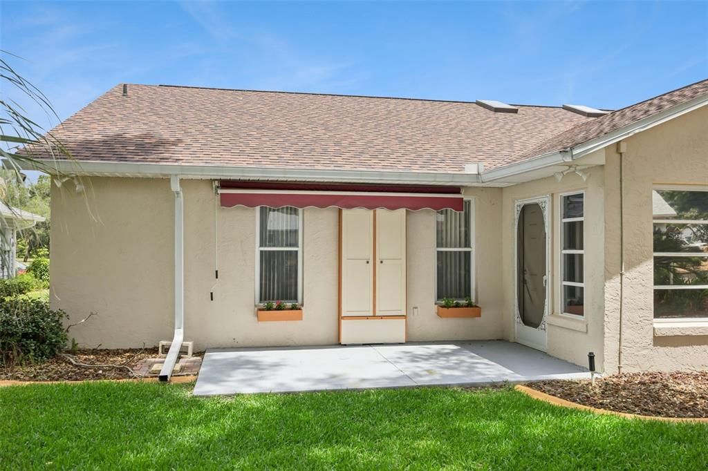For Sale: $322,500 (3 beds, 2 baths, 2153 Square Feet)