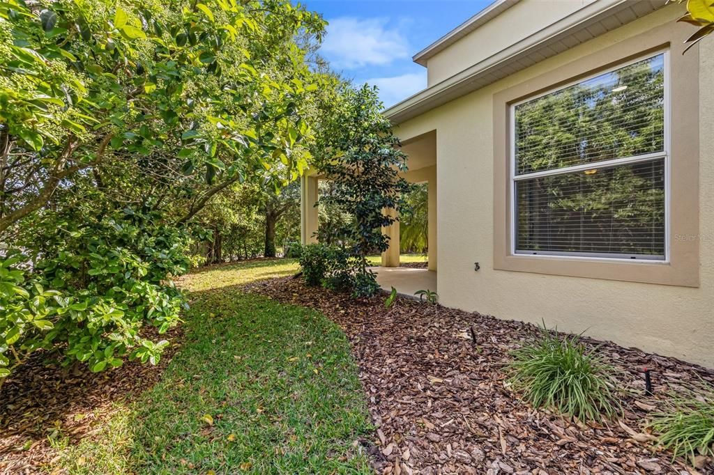 For Sale: $650,000 (4 beds, 2 baths, 3437 Square Feet)