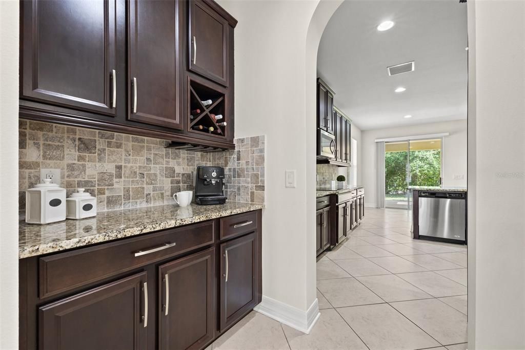 For Sale: $650,000 (4 beds, 2 baths, 3437 Square Feet)