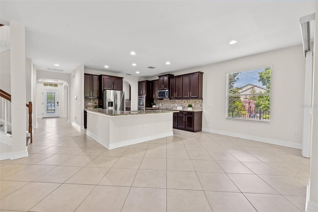 For Sale: $650,000 (4 beds, 2 baths, 3437 Square Feet)