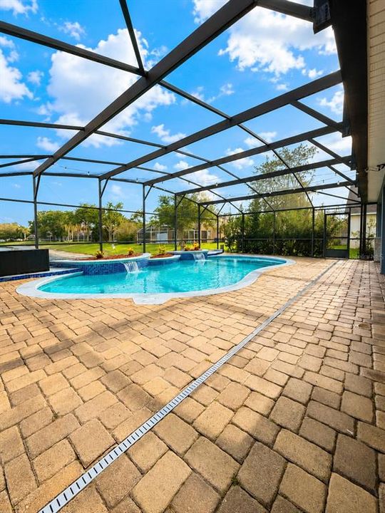 Active With Contract: $595,900 (4 beds, 2 baths, 2396 Square Feet)