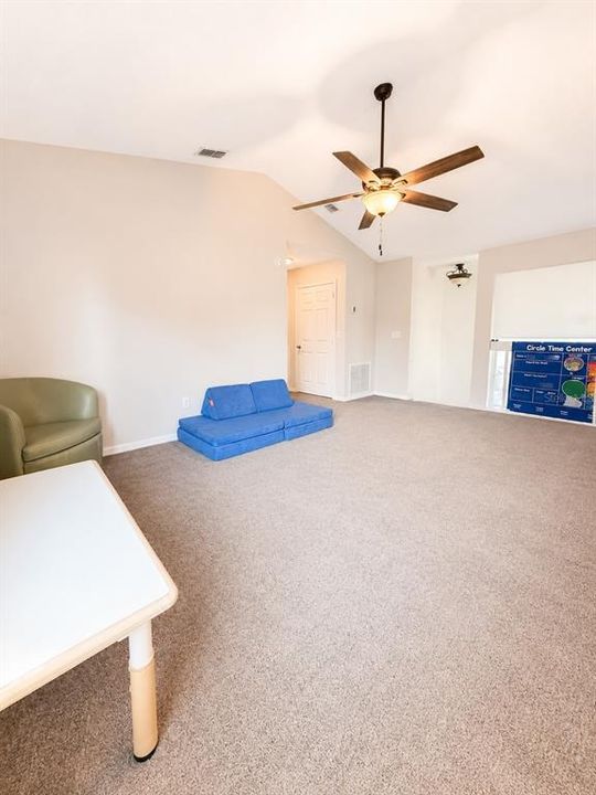 Active With Contract: $595,900 (4 beds, 2 baths, 2396 Square Feet)