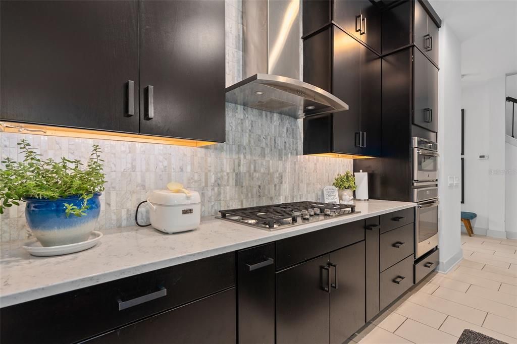 For Sale: $695,000 (4 beds, 3 baths, 2818 Square Feet)