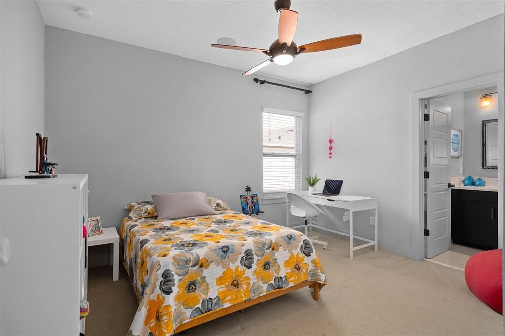 For Sale: $695,000 (4 beds, 3 baths, 2818 Square Feet)