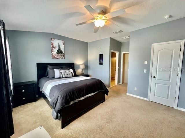 For Rent: $1,850 (2 beds, 2 baths, 1335 Square Feet)