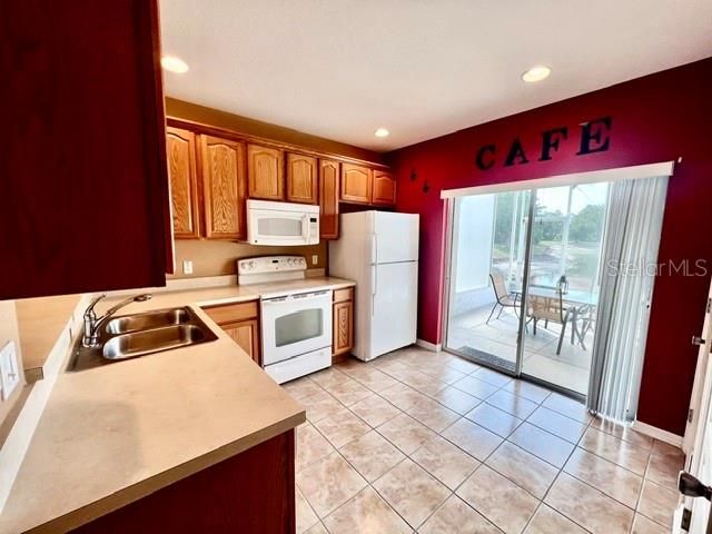 For Rent: $1,850 (2 beds, 2 baths, 1335 Square Feet)