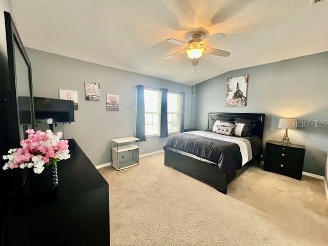 For Rent: $1,850 (2 beds, 2 baths, 1335 Square Feet)