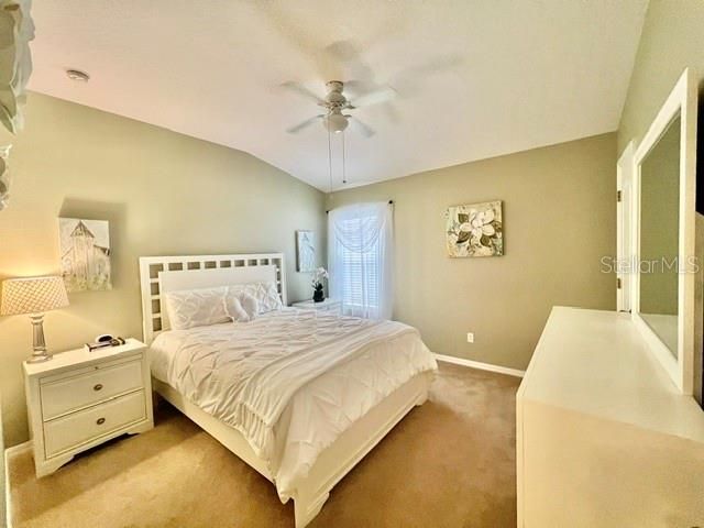 For Rent: $1,850 (2 beds, 2 baths, 1335 Square Feet)