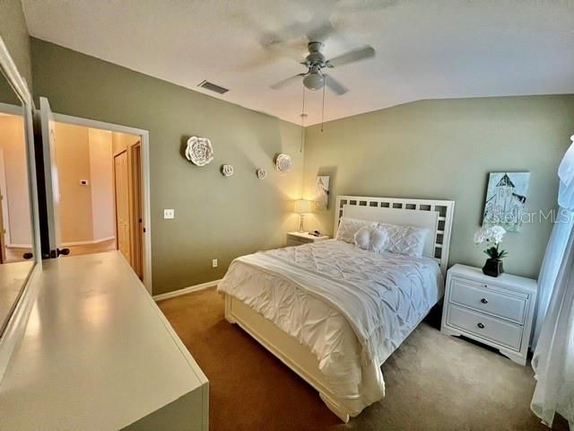 For Rent: $1,850 (2 beds, 2 baths, 1335 Square Feet)