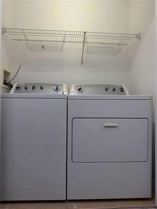 Activo con contrato: $2,500 (2 camas, 2 baños, 1157 Pies cuadrados)