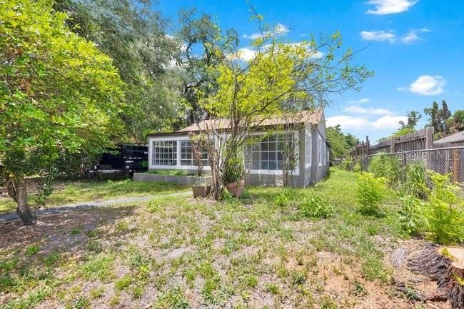 For Sale: $235,000 (3 beds, 2 baths, 1434 Square Feet)