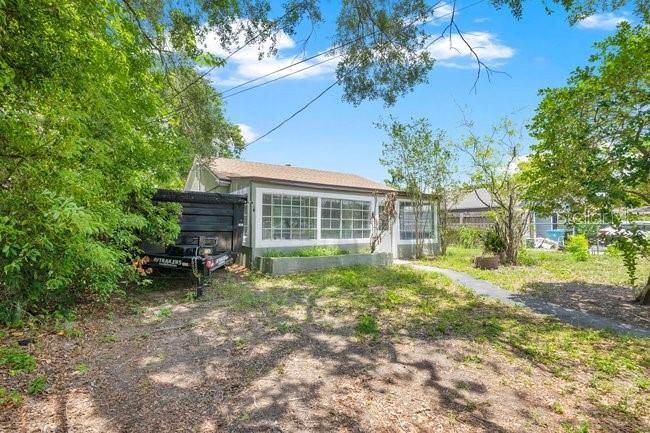 For Sale: $235,000 (3 beds, 2 baths, 1434 Square Feet)