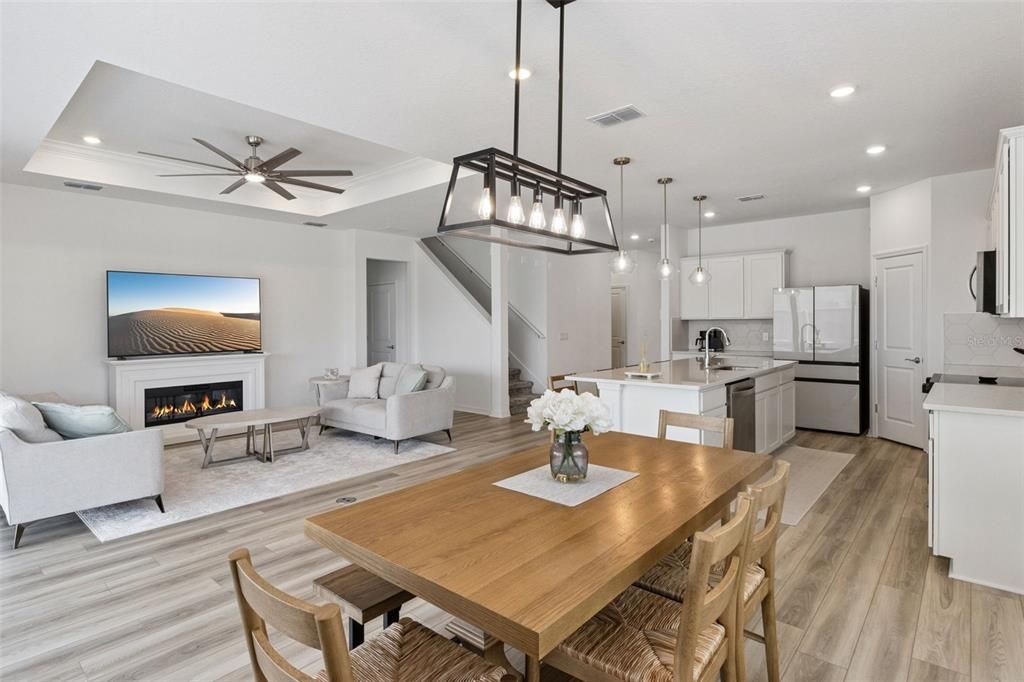 For Sale: $469,900 (4 beds, 3 baths, 2894 Square Feet)