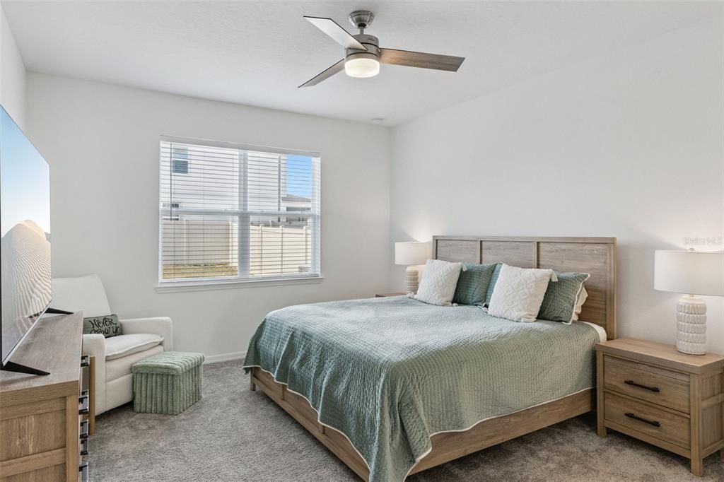 For Sale: $469,900 (4 beds, 3 baths, 2894 Square Feet)