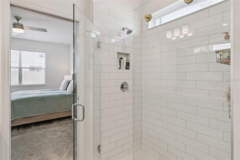 For Sale: $469,900 (4 beds, 3 baths, 2894 Square Feet)