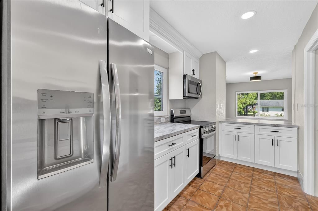 For Sale: $650,000 (2 beds, 0 baths, 1778 Square Feet)