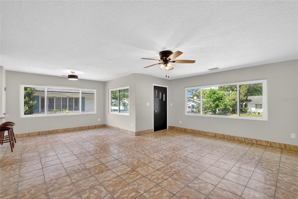 For Sale: $650,000 (2 beds, 0 baths, 1778 Square Feet)