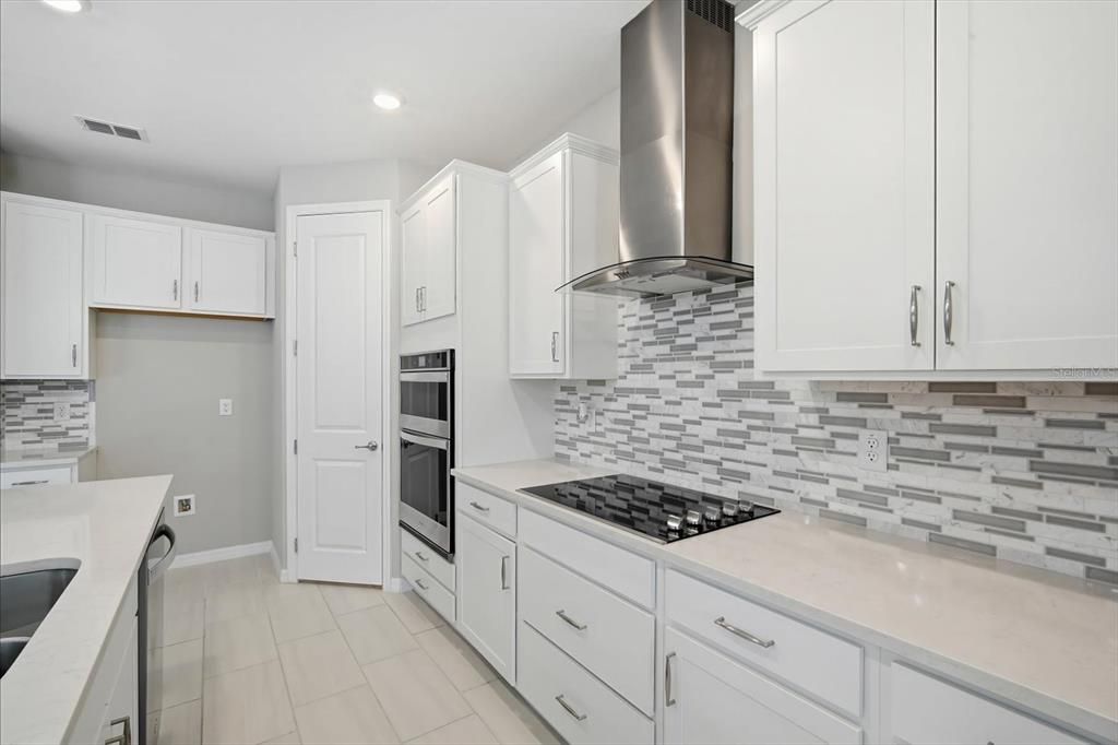 For Sale: $650,000 (4 beds, 3 baths, 2736 Square Feet)