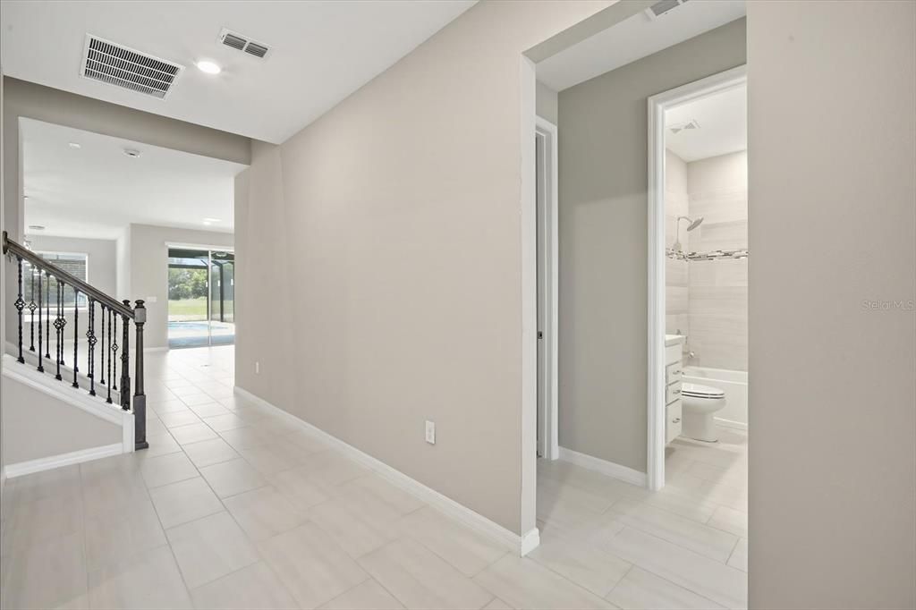 For Sale: $650,000 (4 beds, 3 baths, 2736 Square Feet)