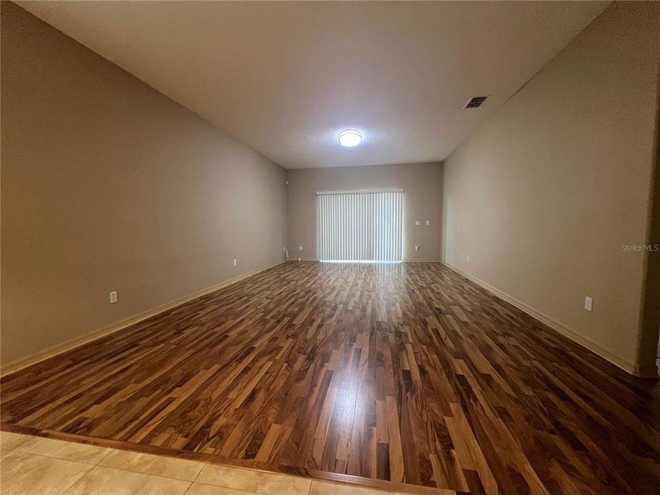 En Renta: $3,298 (3 camas, 2 baños, 2133 Pies cuadrados)