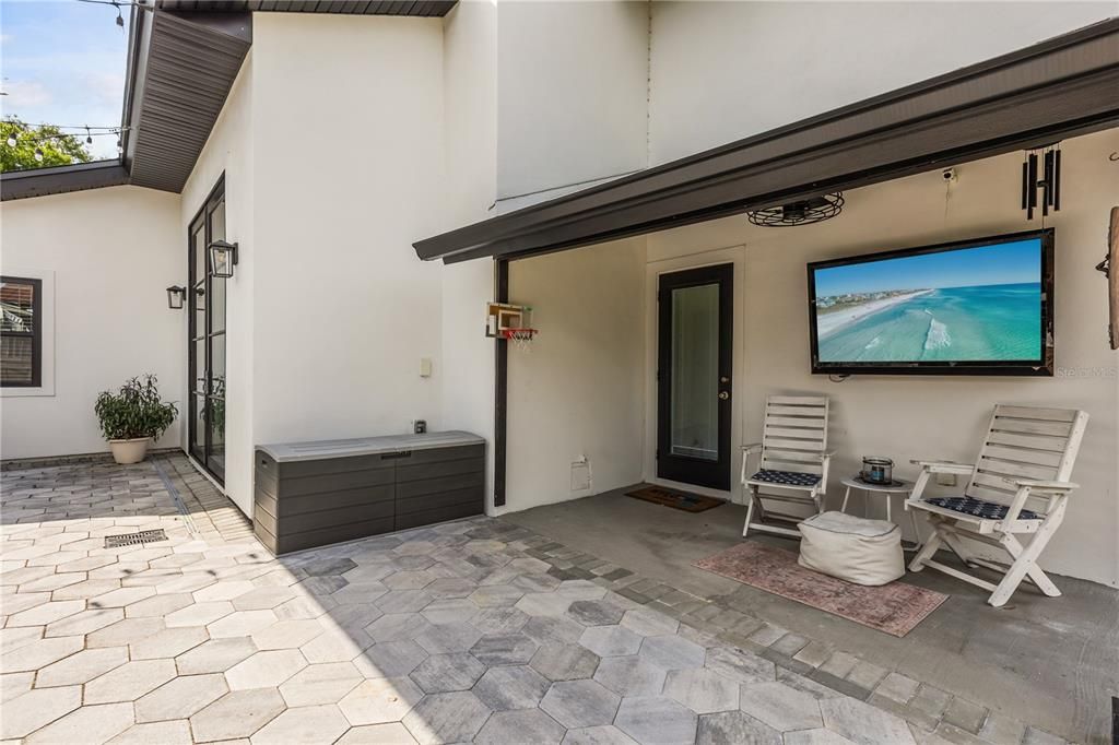 Activo con contrato: $520,000 (4 camas, 2 baños, 1892 Pies cuadrados)