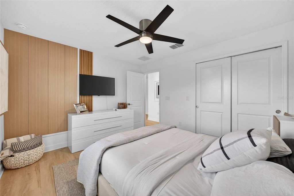En Venta: $299,900 (2 camas, 2 baños, 1737 Pies cuadrados)