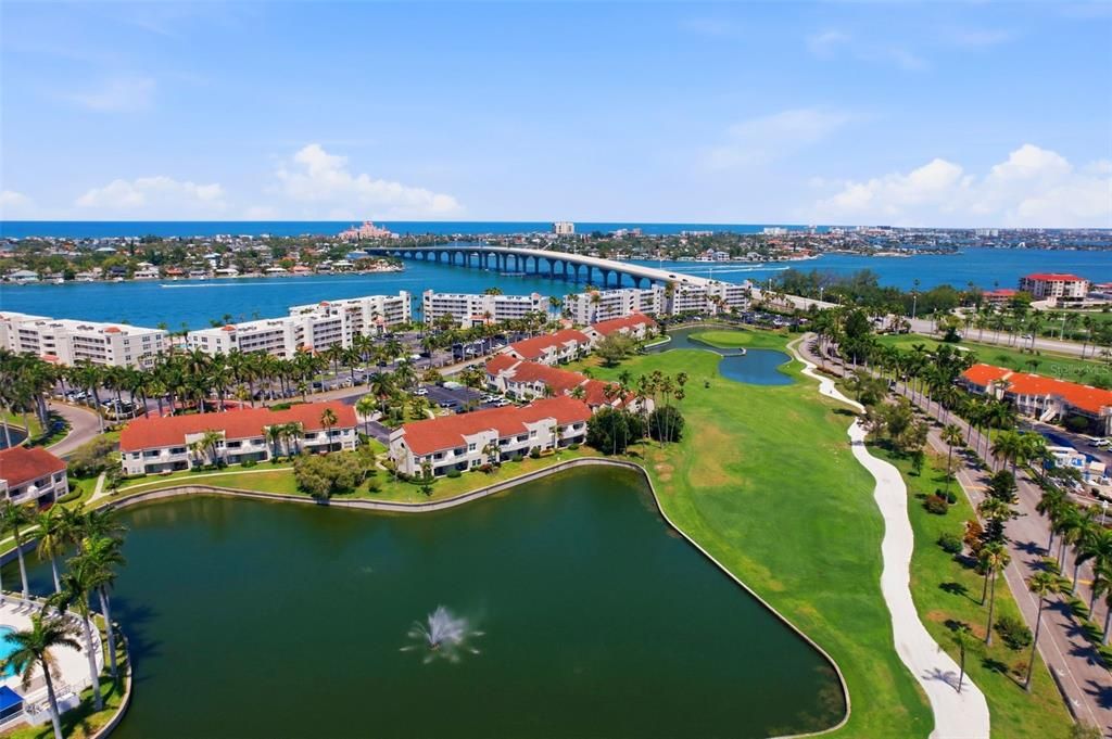 For Sale: $385,000 (2 beds, 2 baths, 1140 Square Feet)