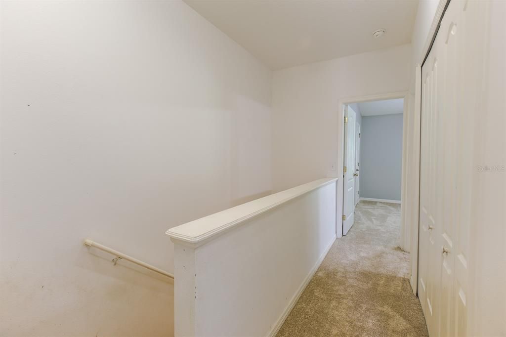 For Sale: $270,000 (3 beds, 2 baths, 1337 Square Feet)